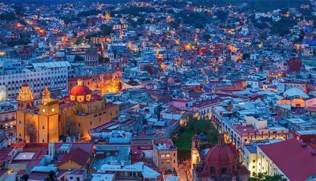 看國(guó)外古鎮(zhèn)是怎么解決過(guò)度商業(yè)化的？(圖3)