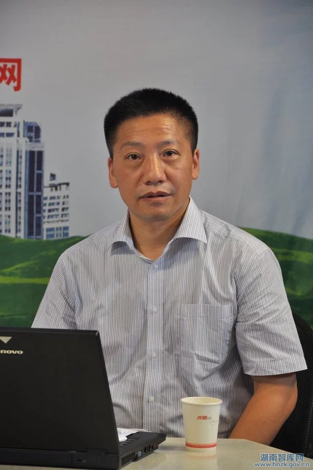 陳文勝參加中央農(nóng)辦“農(nóng)業(yè)供給側(cè)改革”座談會(huì)(圖1)