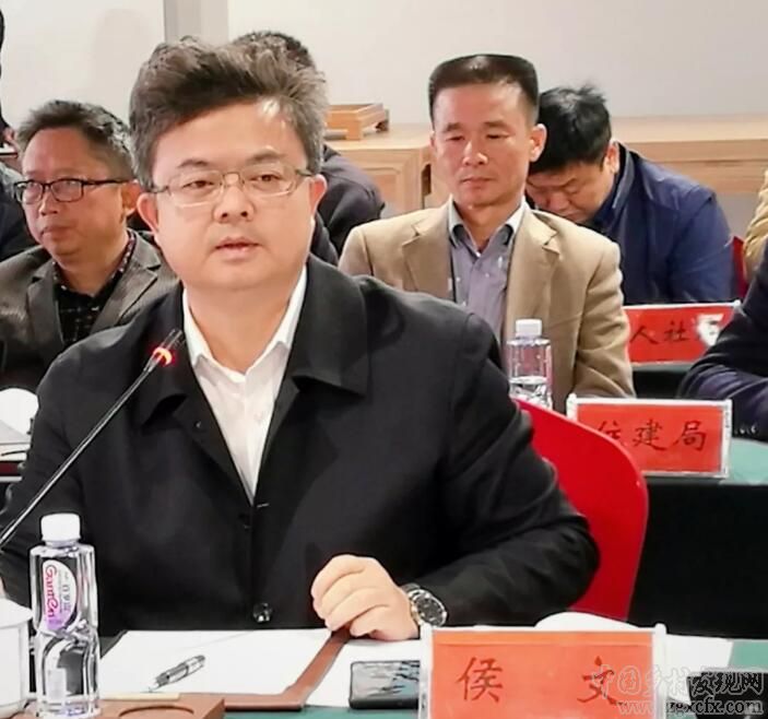 "脫貧攻堅(jiān)與鄉(xiāng)村振興有機(jī)銜接"研討會(huì)在武岡舉行(圖2)